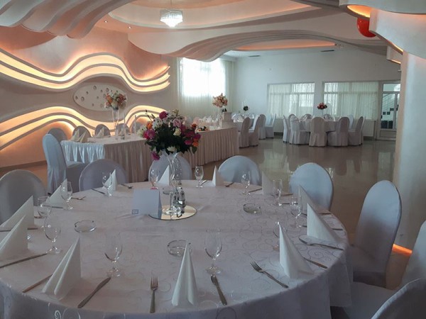 Motel HOLLYWOOD Velika Sala